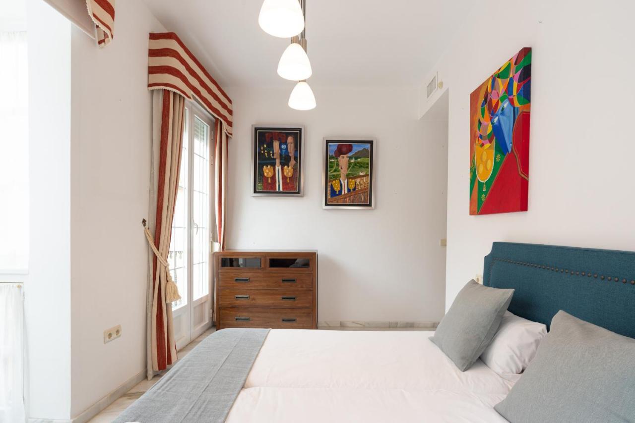 Urbe10 Marin Garcia 2 Bedrooms Apartment Malaga Bagian luar foto