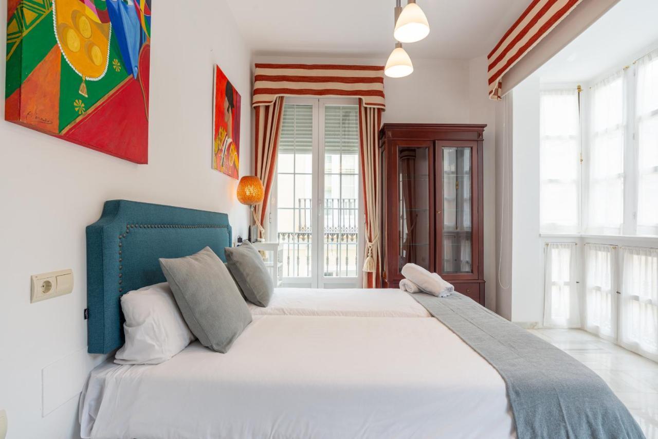 Urbe10 Marin Garcia 2 Bedrooms Apartment Malaga Bagian luar foto