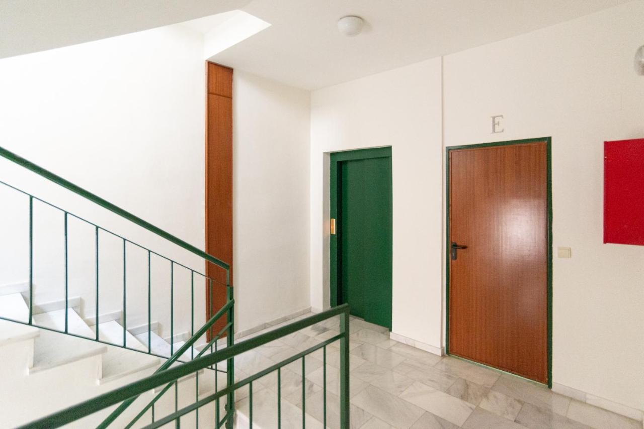 Urbe10 Marin Garcia 2 Bedrooms Apartment Malaga Bagian luar foto