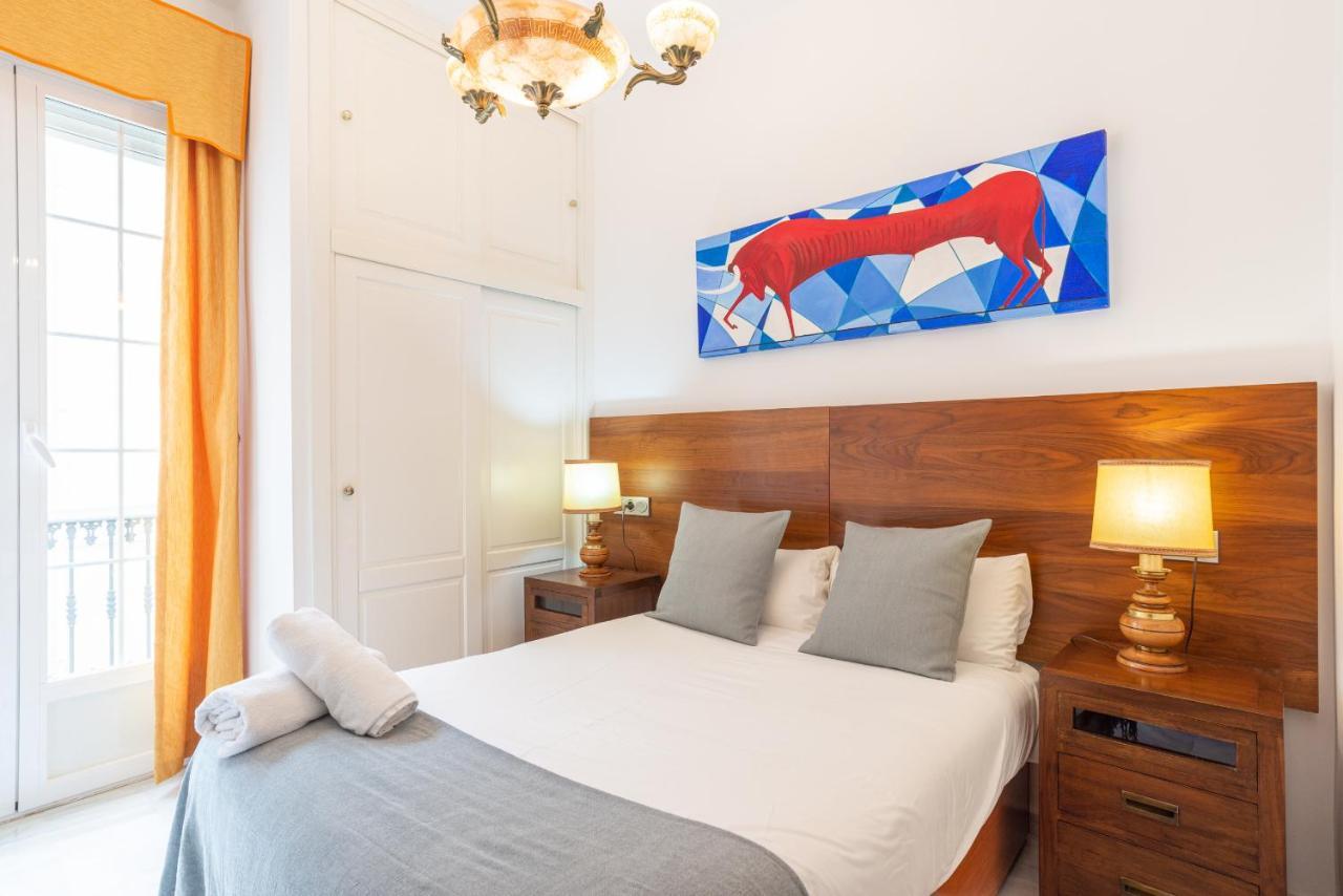 Urbe10 Marin Garcia 2 Bedrooms Apartment Malaga Bagian luar foto