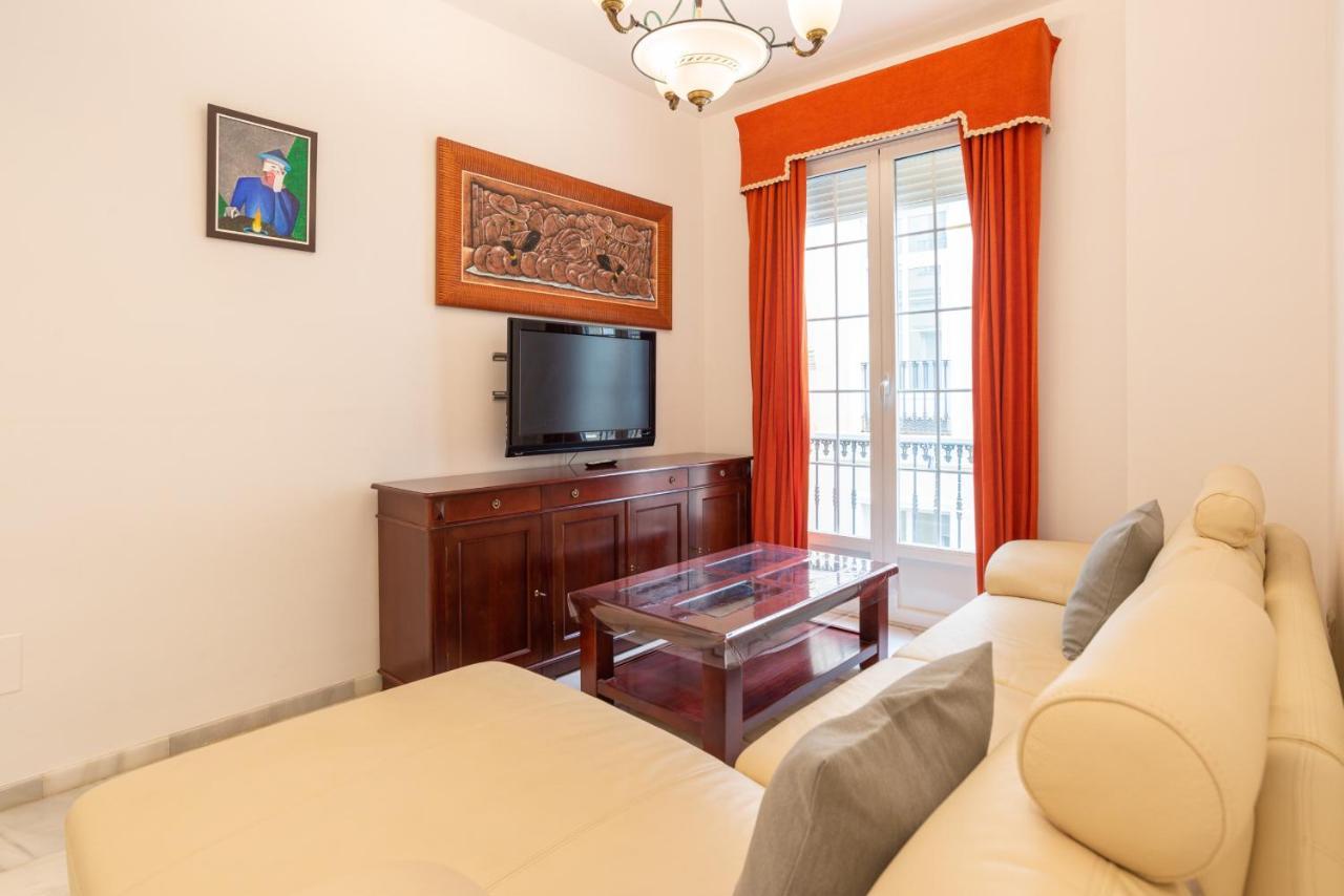 Urbe10 Marin Garcia 2 Bedrooms Apartment Malaga Bagian luar foto
